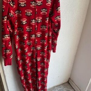 Paul Frank One-Piece Pajama soo cute size large 🐵